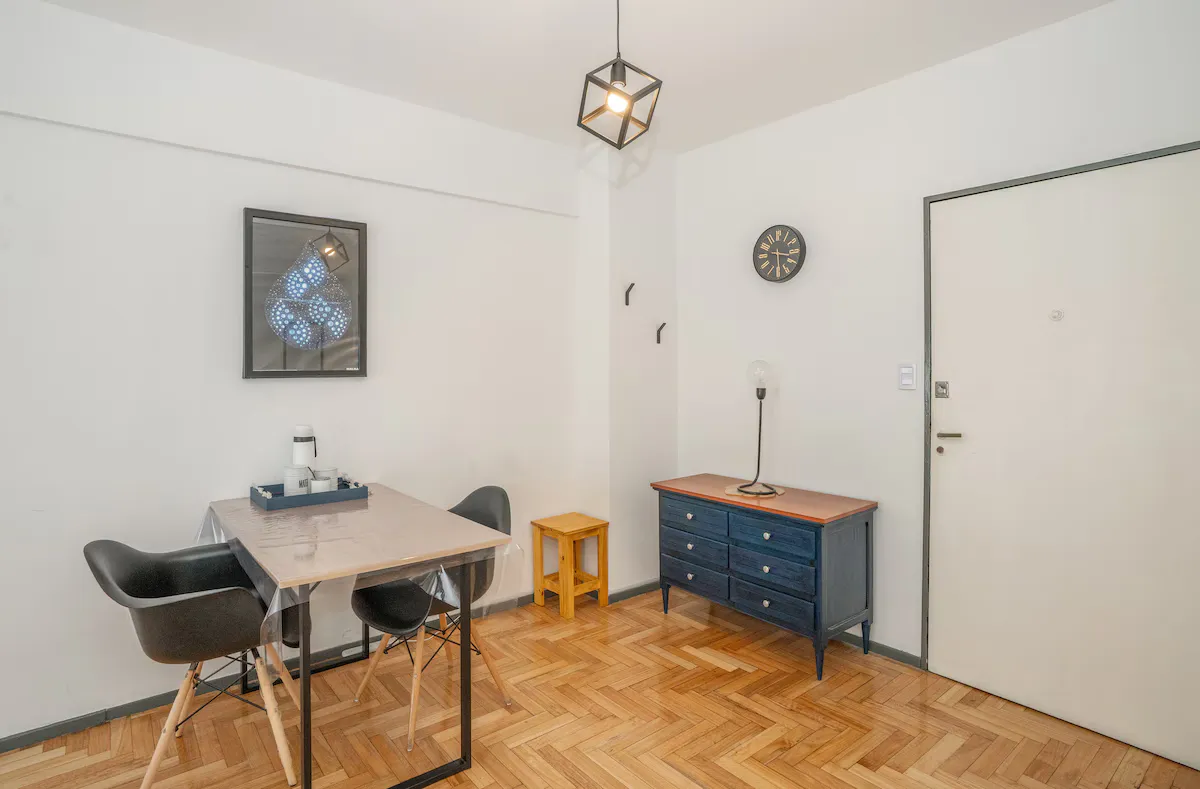 Cálido Refugio para Parejas en Bs As - WI FI - AC 2