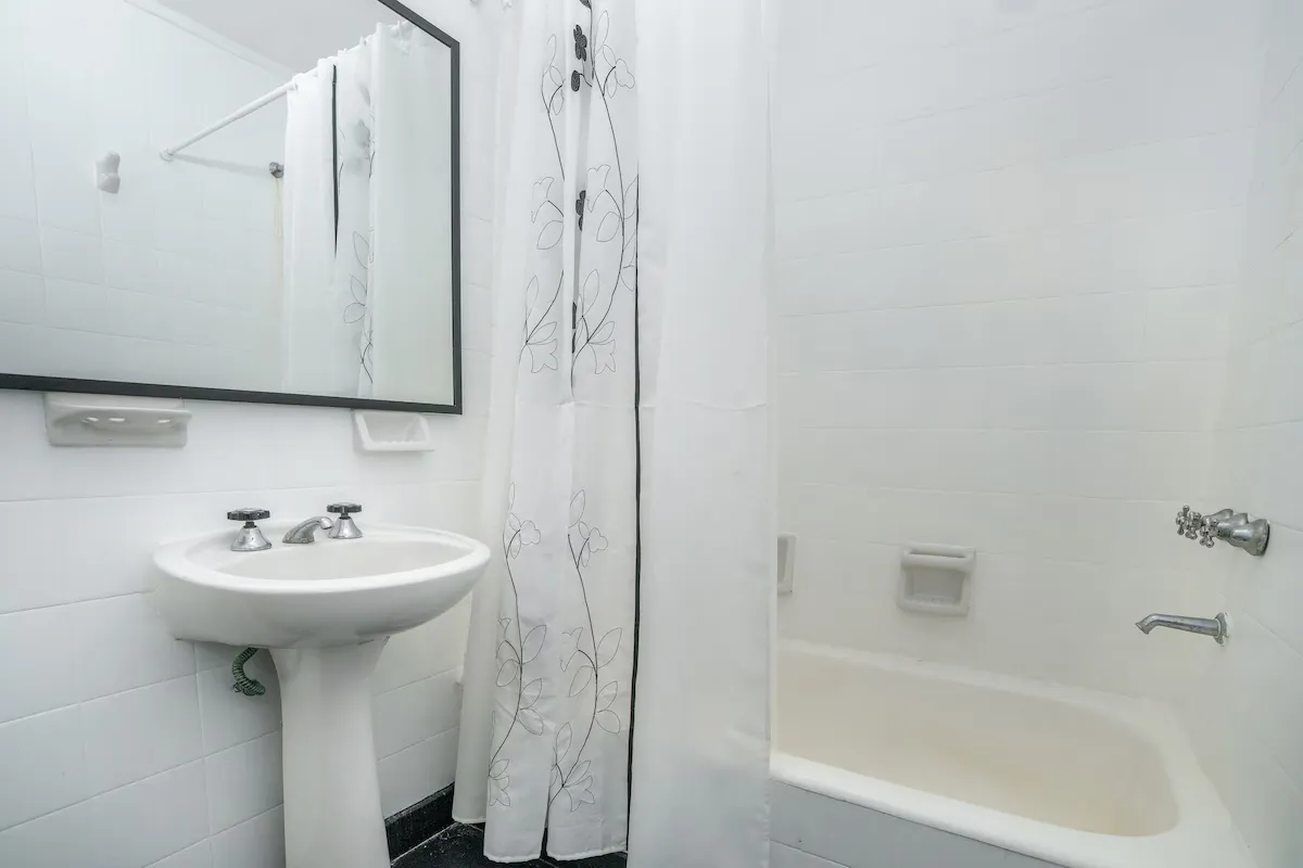 Cálido Refugio para Parejas en Bs As - WI FI - AC 11